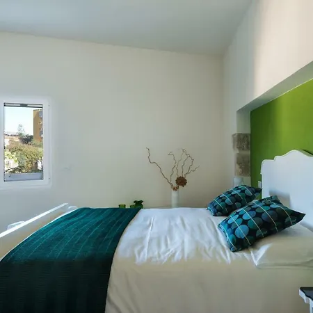 La Latomia Nei Pressi Del Teatro Greco Tatil Evi Siraküza